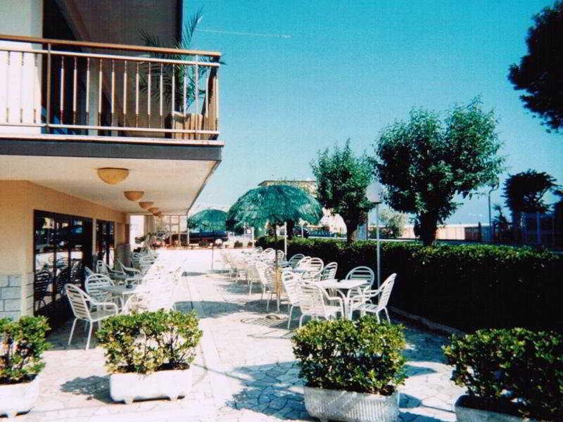 Hotel Alcazar Rimini Exteriér fotografie